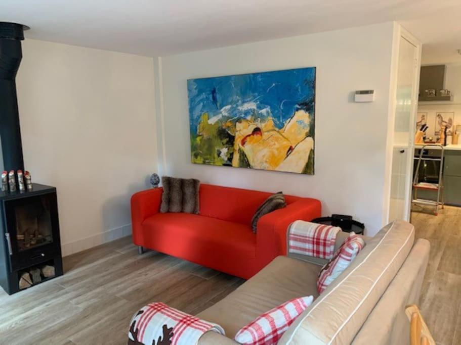 Private Garden House In Holiday home *
